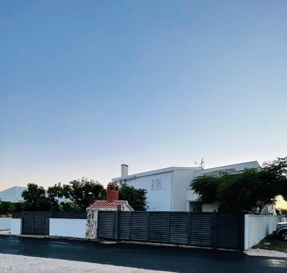 Sandy Apartment Nin Dış mekan fotoğraf